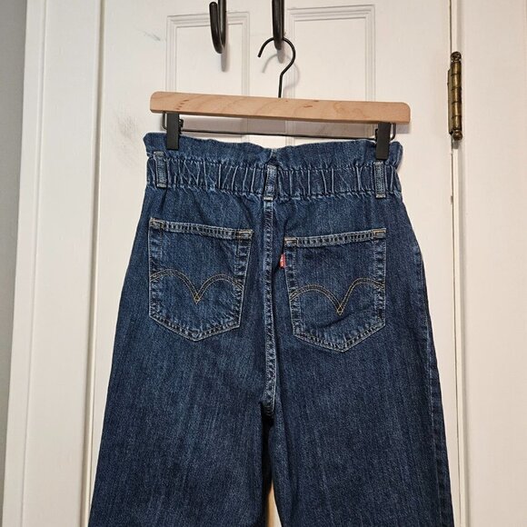 Levi's 80's High Rise Paperbag Taper Jeans - Picture 6 of 8